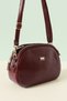 Women's 4-Compartment Soft Leather Adjustable Crossbody Strap Crossbody and Shoulder Bag (22X15 cm)
