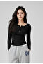 Buttoned Solid Color Basic Long Sleeve Blouse