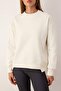 Ekru Oversize/Geniş Kalıp Dikiş Detayı Kalın İçi Polarlı Örme Sweatshirt TWOAW26SW00204 - 3