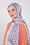 شال بنمط حلقي مخطط باللون الفضي