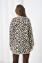 Midi Length Long Sleeve Front Buttoned Leopard Patterned Sporty Stylish Knitwear Jacket Suitable for Women's Hijab - 4