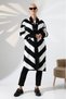 Straight Collar Silver Accessories Available in Sizes S to XL Standard Size Compatible Zigzag Pattern Knee-Length Stylish Knitwear Cardigan - 2