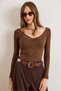 Women's Bitter Brown Deep V-Neck Lace Detailed Stretchy Cotton Blouse Blz-19002954 - 3