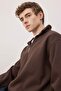 Koyu Kahverengi Yeni Oversize/Geniş Kesim Nakışlı Dik Yaka İçi Polar Sweatshirt TMNAW26SW00008 - 2