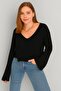 Wide V-Neck Knitwear Crop Sweater - 5