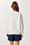 Heart Embroidered Fleece-Lined Knitted Sweatshirt Lan0082 Ekru - 4