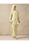 Women Green Plain Wide Leg Trousers - 2