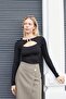 Women's Stretch Fabric Stretchy Fabric Wide Crew Neck Low-Cut Blouse with Accessories on the Front-Black - 2