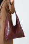 Burgundy Leather Women's Shoulder Bag – Stylish, Spacious, and Suitable for Everyday Use - 7