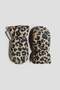 Water-repellent mittens