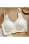 Comfortable Stitch-Free with Front Snap Fasteners, a Special Series That Gives You the Feeling of Never Having Worn It Before, Shaping / Sculpting Ghost Bra
