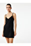 Lace Detailed V-Neck Thin Strap Mini Nightgown