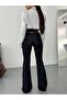 Jeanshose mit spanischem Bein - 6
