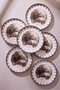 Vintage Friendly Village 6-Person Cake Set 21 cm