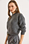 Women's Smoked Soft Textured Balloon Sleeve Thick Knit Sweater Kzk-19001037 - 4