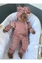 طقم ملابس رياضية مخططة - 2