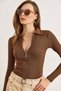 Women's Bitter Brown Polo Neck Zippered Long Sleeve Stretchy Blouse Blz-19003103 - 4