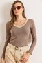 Women's Brown Beige Collar Detailed Fleece-Lined Stretch Fabric Blouse Blz-19002746 - 3