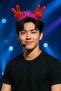 Kpop Korean Style Sparkling Red Hand Figure Pink Glitter Headband Christmas New Year Crown Accessory Stylish