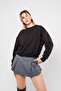 Hoodless Relaxed Fit Women's White Basic Sweatshirt - 4