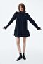 Frill-collared dress - 4