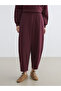 Esvab • Modern & Distinctive Women's Thick Sweatpants with Waist Drawstring - 2