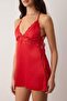 Kırmızı Saten Dantel ve Yırtmaç Detaylı İp Askılı Dokuma Babydoll/Fantezi Gecelik THMSS25CY00001 - 4