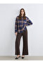 Esvab • Modern & Distinctive Wide-Leg Women's Trousers with Waist Drawstring - 2