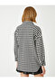 Plaid Button-Up Shirt - 4
