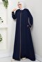 فستان كبير الحجم مطرز بالزهور باللون الأزرق الداكن HM2844