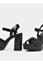 Buckle Cross Strap Block Heel Sandals - 4