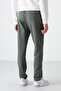 Khaki Zippered Three-Pocket Narrow Mold Classic Leg Men's Tracksuit Bottom - 84671 - 6