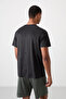 Black Breathable Jacquard Slim Stretchy Standard Fit Men's Performance T-Shirt - 88397 - 5