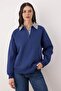 Lacivert Dokuma Garni Detaylı Oversize Kalıp Polo Yaka Kalın Polarlı Örme Sweatshirt TWOAW26SW00116