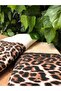 Set of 2 Velvet Hand and Face Towels with Leopard Pattern - 3