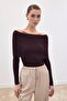 Madonna Collar Sweater - Plum