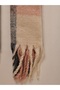 وشاح منقوش ومخطط - 4