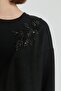 طقم تونيك بنطال محبوك مطرز مريح باللون الأسود - 4