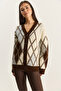 Women's Brown Ecru V-Neck Buttoned Diamond Patterned Cardigan 20258052 - 3
