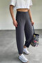 Women's Crepe Balloon Pants Without Belt - 4