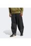 Neuclassics Men's Black Sweatpants