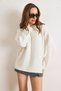 Women's White Crew Neck Thick Warp Detailed Oversized Knitwear Sweater Kzk-19001088 - 4
