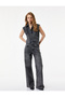 Buttoned Sleeveless Classic Collar Denim Vest with Metal Accessories