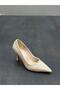 Cream Crocodile Women's Heeled Shoes - 6