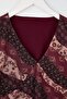 Çok Renkli Boho/Boho Chic Baskılı V yaka İspanyol Kol Tül Esnek Örme Bluz TBBAW26AF00125 - 4