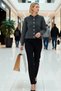 Women's Soft Textured Jewel Button Crop Knit Cardigan, an Elegant Choice Offering Everyday Chic and Comfort - 4