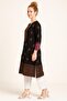 Women’s Ethnic Black Kashmiri-Style Embroidered Kurta - 2