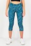 Women Sportswear Fit Training 3/4 Length Leggings, Multicolor