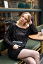 Women's Sequined Lining Stretch Fabric Black Mini Skirt - 6