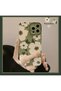 iPhone 15 Pro Khaki Flowers Case